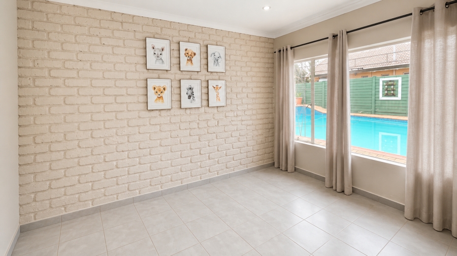 3 Bedroom Property for Sale in Flimieda North West